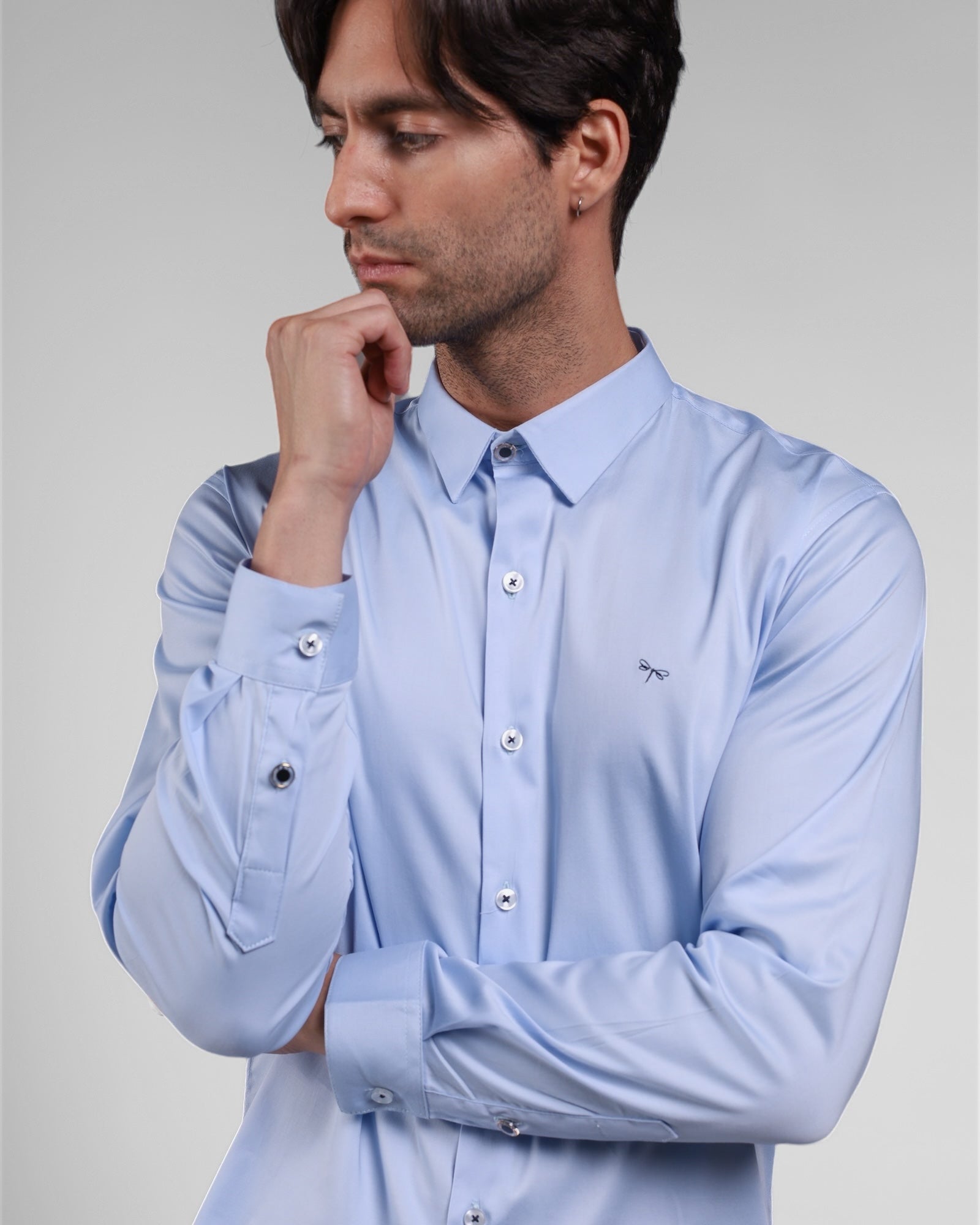 CAMISA DE ALGODÓN BABY BLUE (Modern Fit)