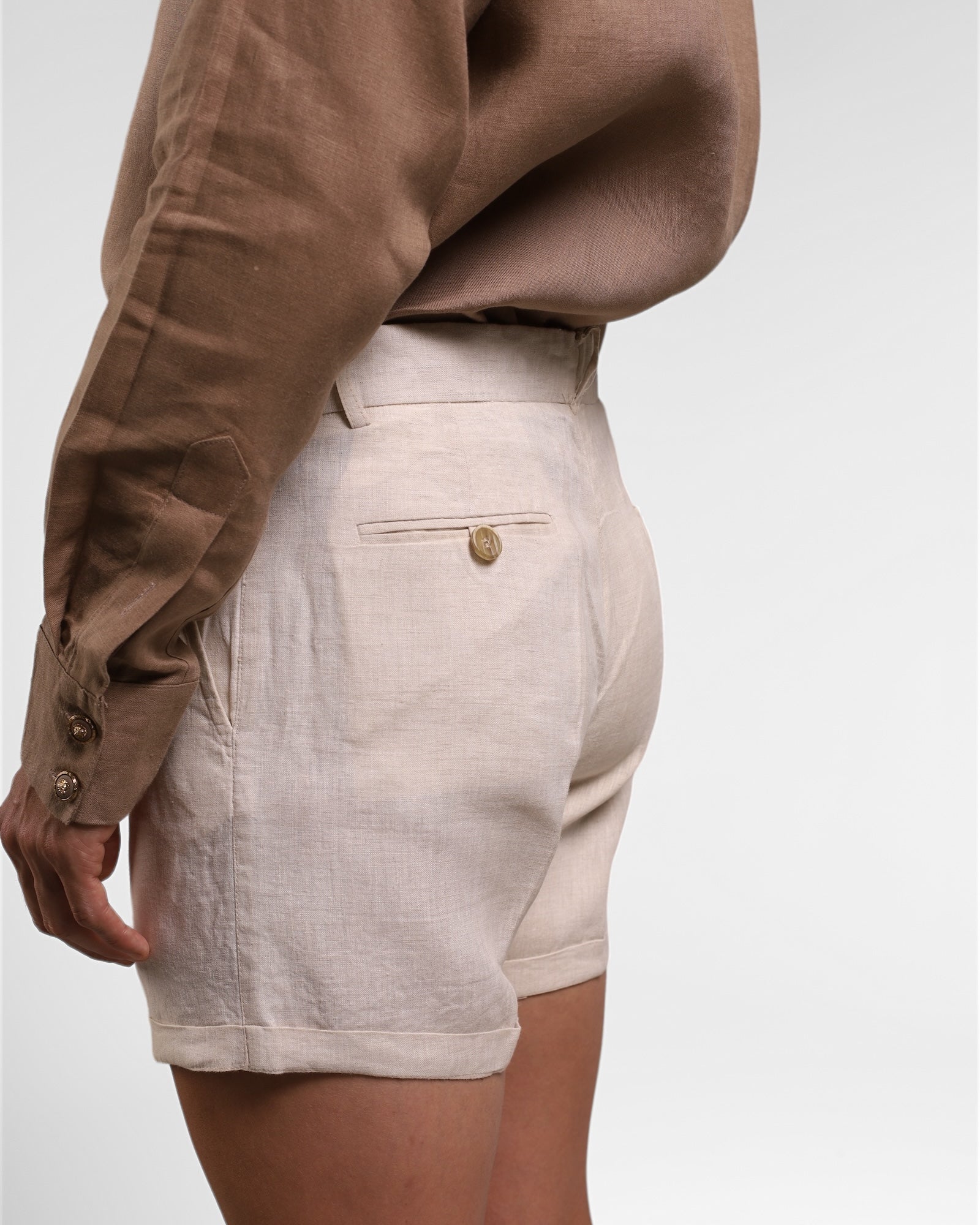 SHORT DE LINO AVENA (Modern Fit)